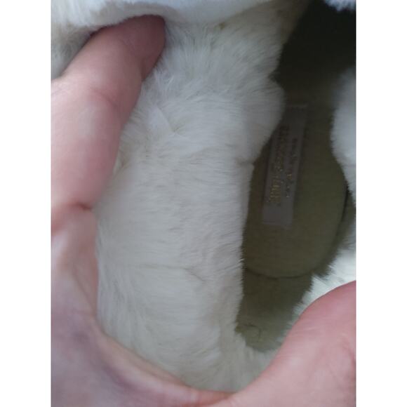 NWT! Juicy Couture Boots. Color-Cognac. Style Firecracker white fluff lined. - Picture 6 of 7